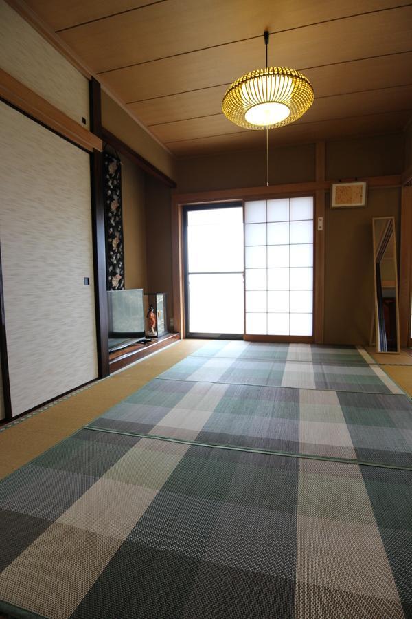 Atami Holiday Home Экстерьер фото