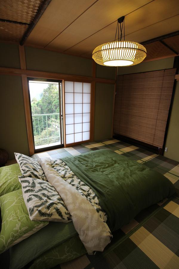 Atami Holiday Home Экстерьер фото